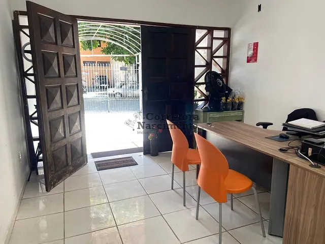 Casa com 325m² 4 quartos e 3 banheiros, à venda, no bairro Cidade Jardim em Jacareí