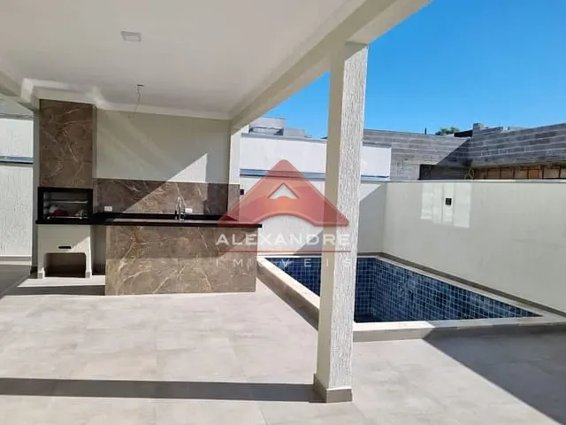 Casa com 300m² 5 quartos e 5 banheiros, à venda, no bairro Residencial Terras Do Vale em Caçapava