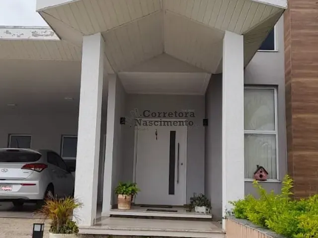 Casa com 1000m² 4 quartos e 4 banheiros, à venda, no bairro Jardim Terras de Santa Helena em Jacareí