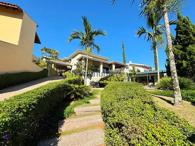 Casa com 950m² 5 quartos e 7 banheiros, à venda, no bairro Jardim Botânico (Sousas) em Campinas