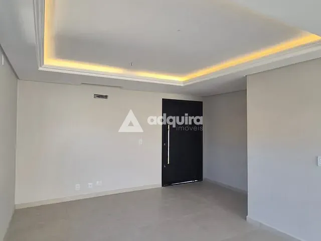 Casa com 200m² 3 quartos e 4 banheiros, à venda, no bairro Jardim Carvalho em Ponta Grossa