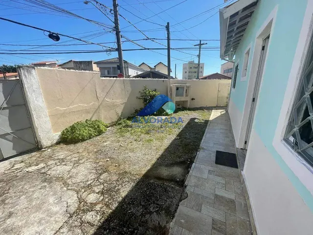 Casa com 188m² 3 quartos e 2 banheiros, para alugar, no bairro Jardim das Indústrias em São José Dos Campos