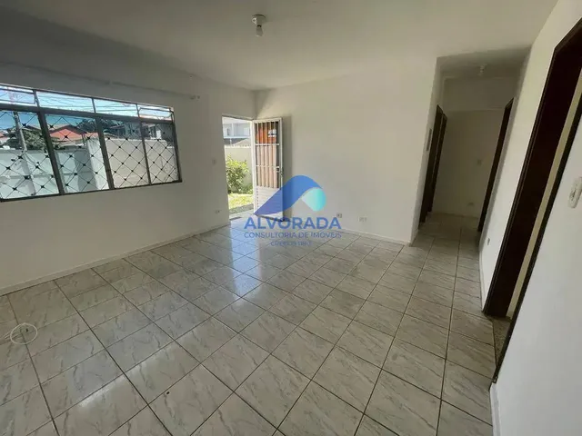 Casa com 188m² 3 quartos e 2 banheiros, para alugar, no bairro Jardim das Indústrias em São José Dos Campos