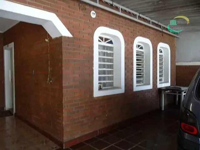 Casa com 250m² 3 quartos e 1 banheiro, à venda, no bairro Jardim Londres em Campinas