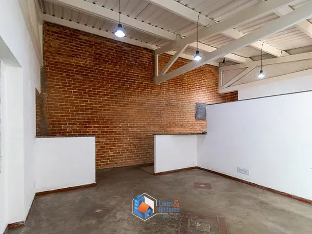 Casa com 375m² 3 quartos e 2 banheiros, à venda, no bairro Bosque da Saúde em São Paulo