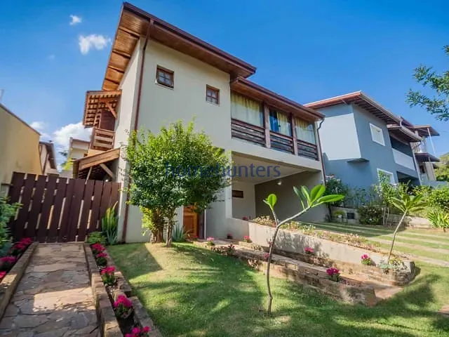 Casa com 270m² 4 quartos e 3 banheiros, à venda, no bairro Vila Faustina II em Valinhos