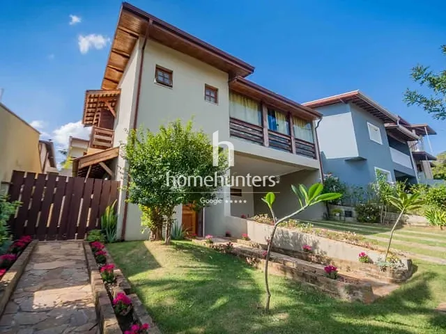 Casa com 270m² 4 quartos e 3 banheiros, à venda, no bairro Vila Faustina II em Valinhos