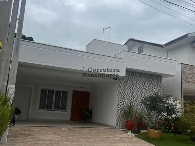Casa com 250m² 3 quartos e 2 banheiros, à venda, no bairro Parque California em Jacareí