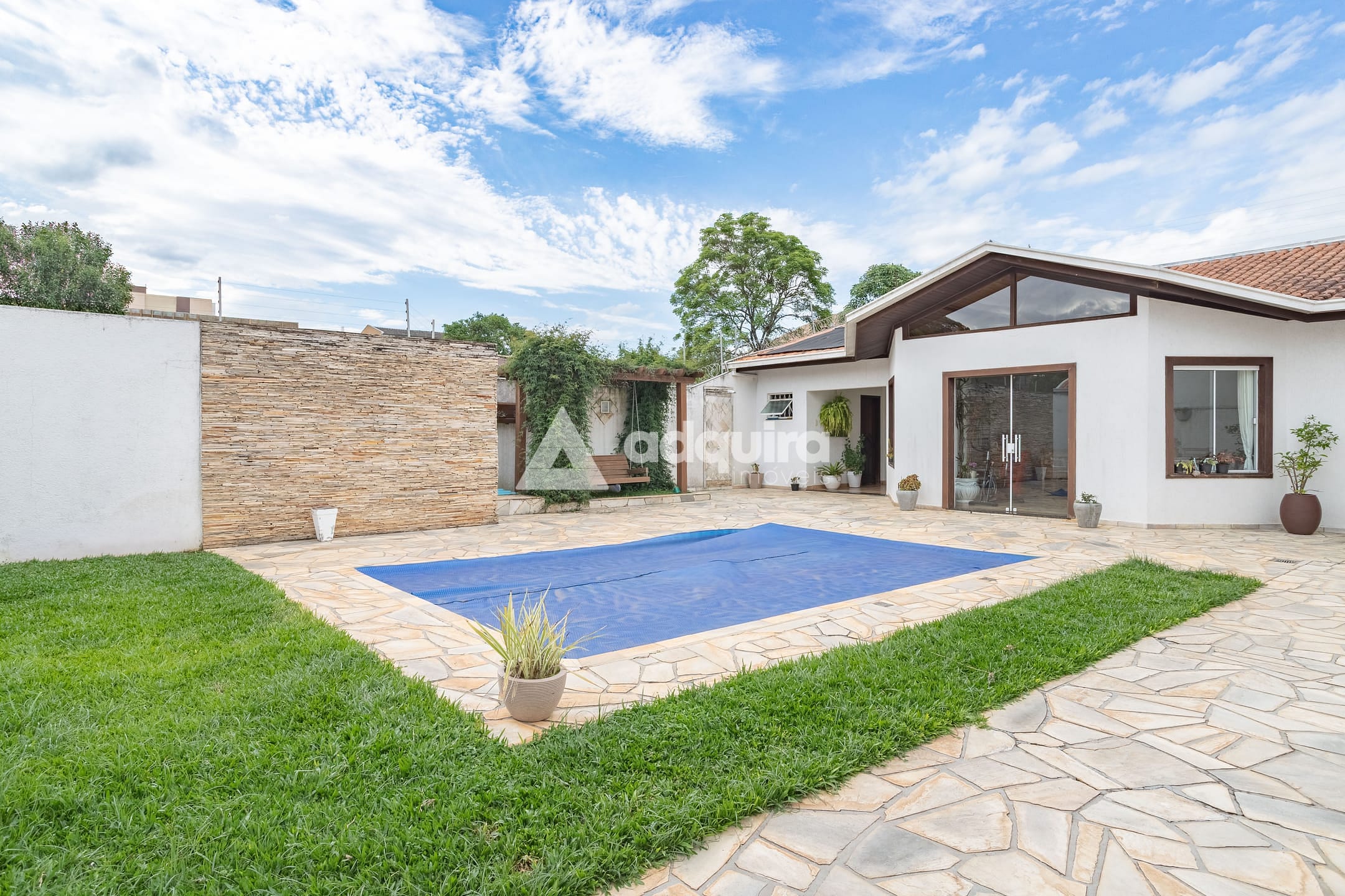 Casa, 3 quartos, 277 m² - Foto 2