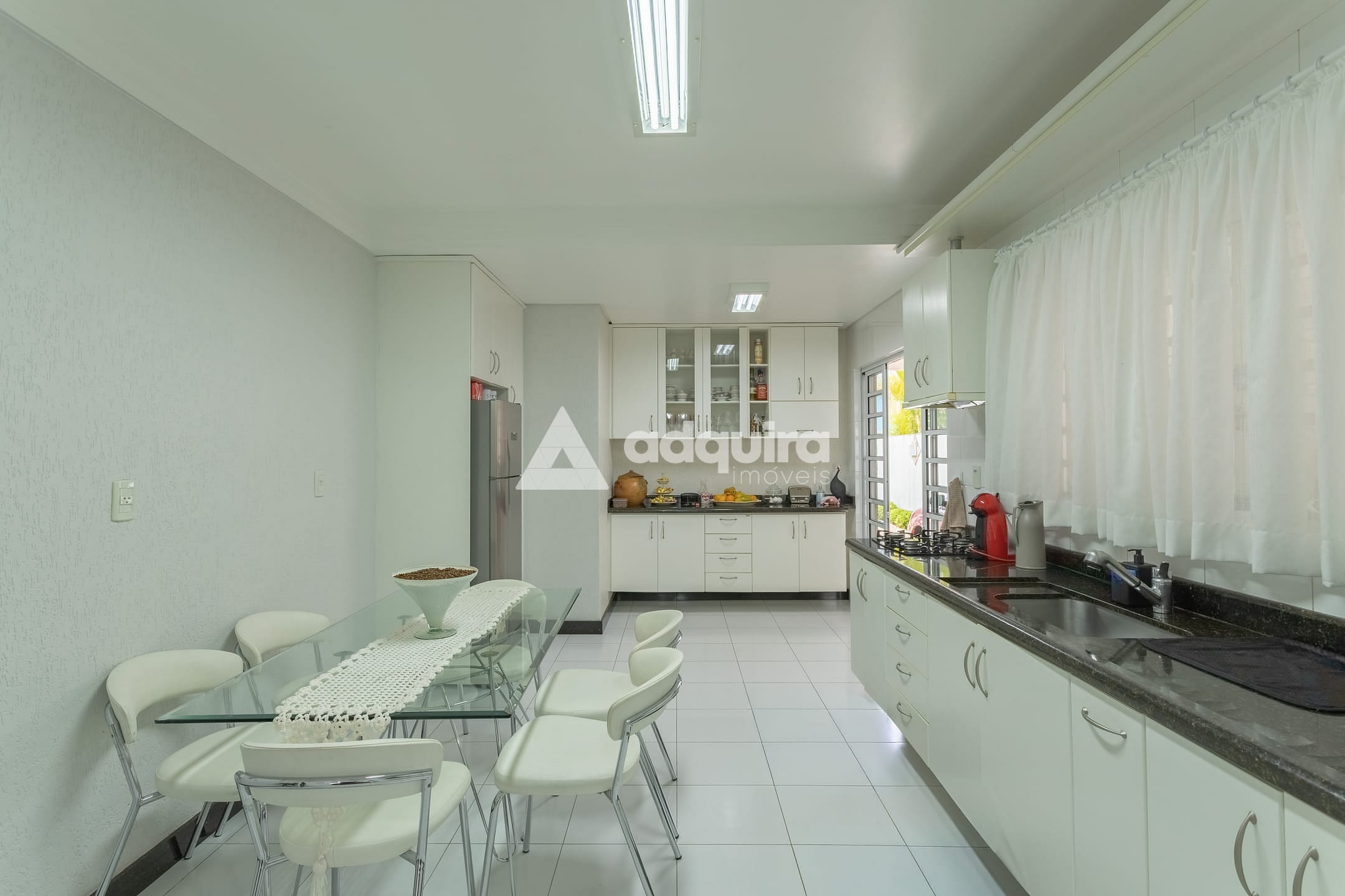 Casa, 3 quartos, 277 m² - Foto 14