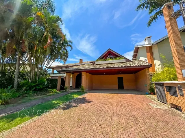 Casa com 900m² 4 quartos e 7 banheiros, à venda ou para alugar, no bairro Conjunto Residencial Esplanada do Sol em São José dos Campos