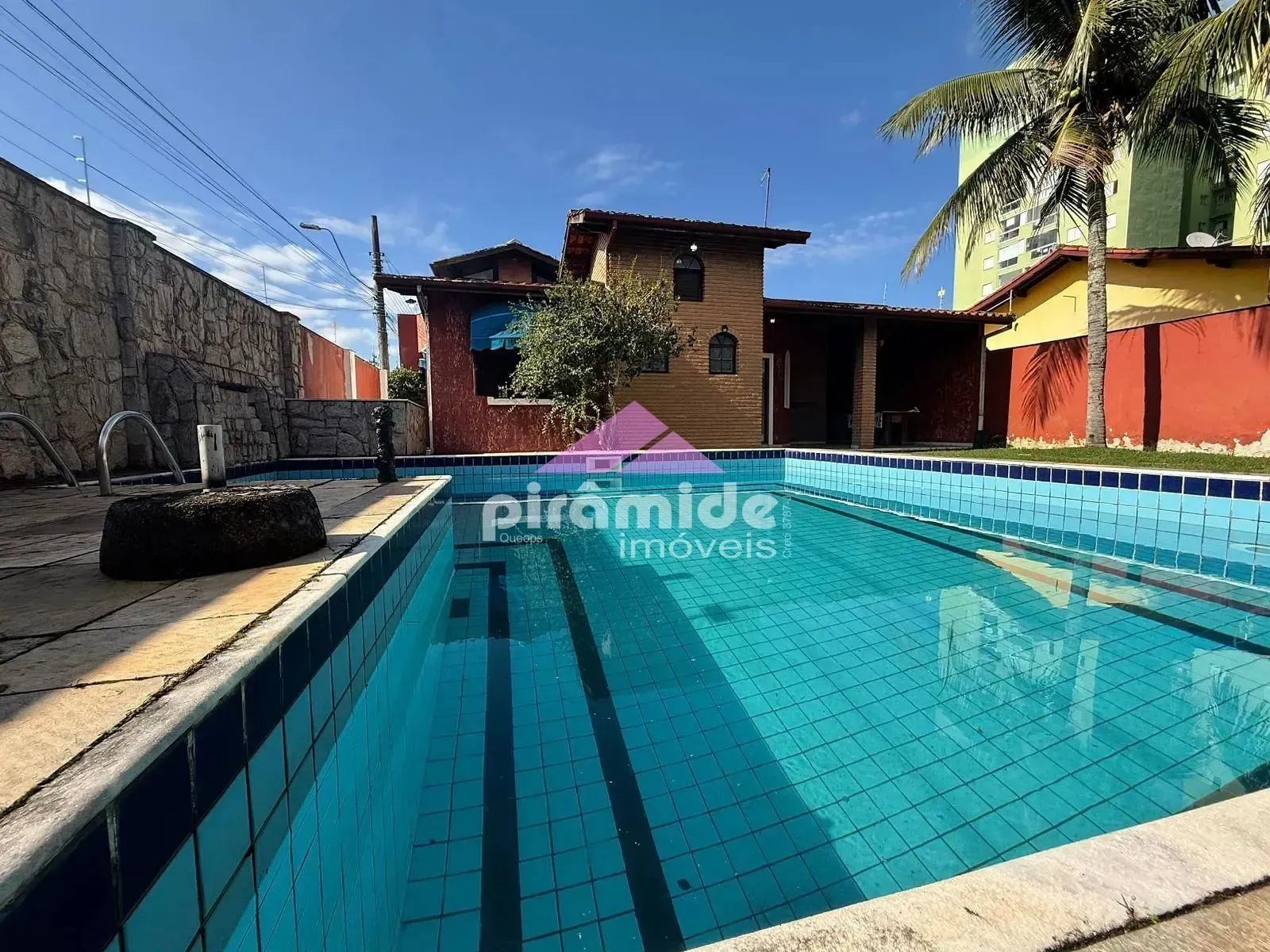 Casa, 2 quartos, 140 m² - Foto 1