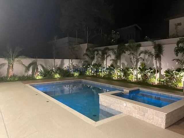 Casa com 685m² 4 quartos e 6 banheiros, à venda, no bairro Alphaville em Campinas