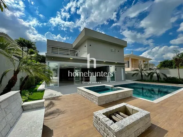 Casa com 685m² 4 quartos e 6 banheiros, à venda, no bairro Alphaville em Campinas