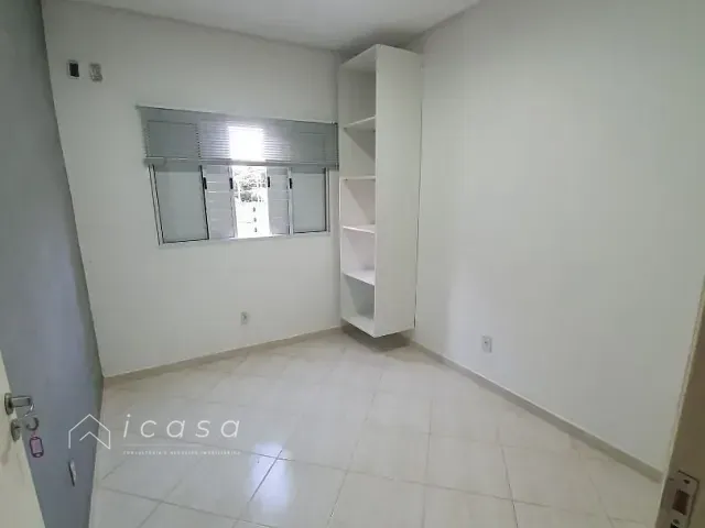 Casa com 300m² 9 quartos e 5 banheiros, à venda, no bairro Parque Industrial em São José dos Campos