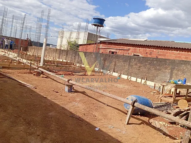 Casa com 100m² 2 quartos e 2 banheiros, à venda, no bairro Jardim dos Ipês em Anápolis