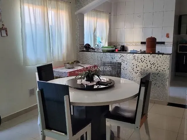 Casa com 174m² 3 quartos e 2 banheiros, à venda, no bairro Jardim Nogueira em Sorocaba