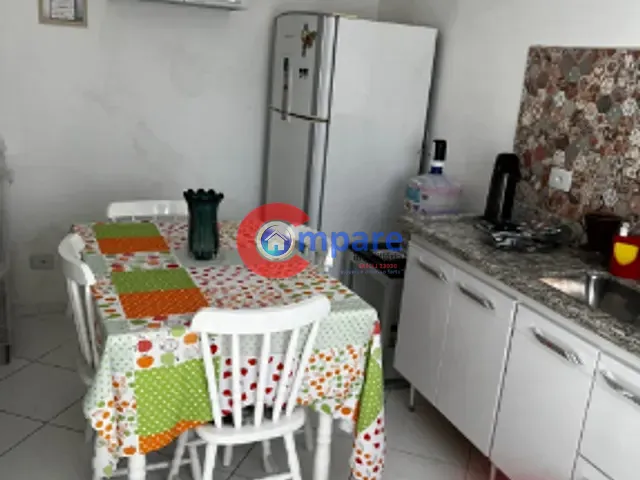 Casa com 130m² 3 quartos e 2 banheiros, à venda, no bairro Vila Galvão em Guarulhos