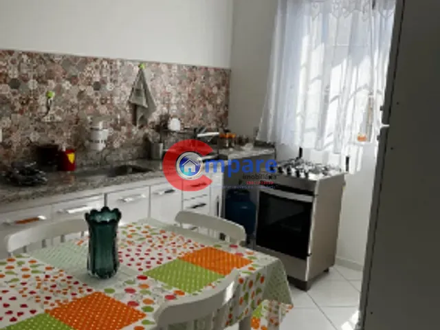 Casa com 130m² 3 quartos e 2 banheiros, à venda, no bairro Vila Galvão em Guarulhos