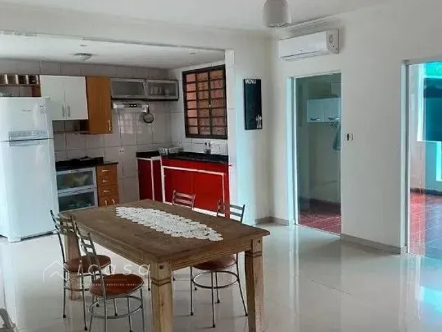 Casa com 1459m² 3 quartos e 4 banheiros, à venda, no bairro Paratei em Guararema