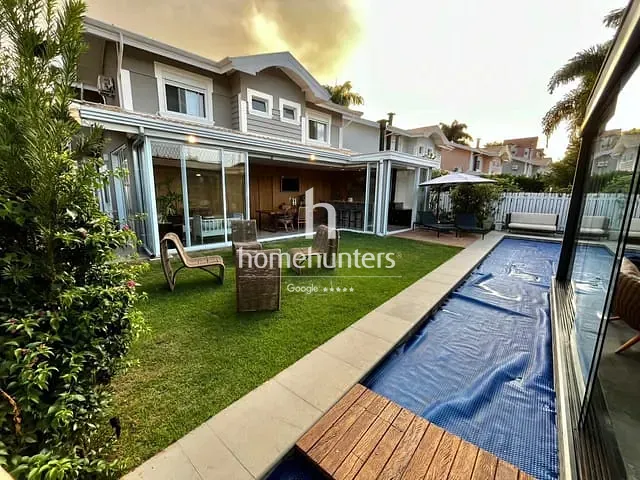 Casa com 350m² 5 quartos e 6 banheiros, à venda, no bairro Notre Dame em Campinas