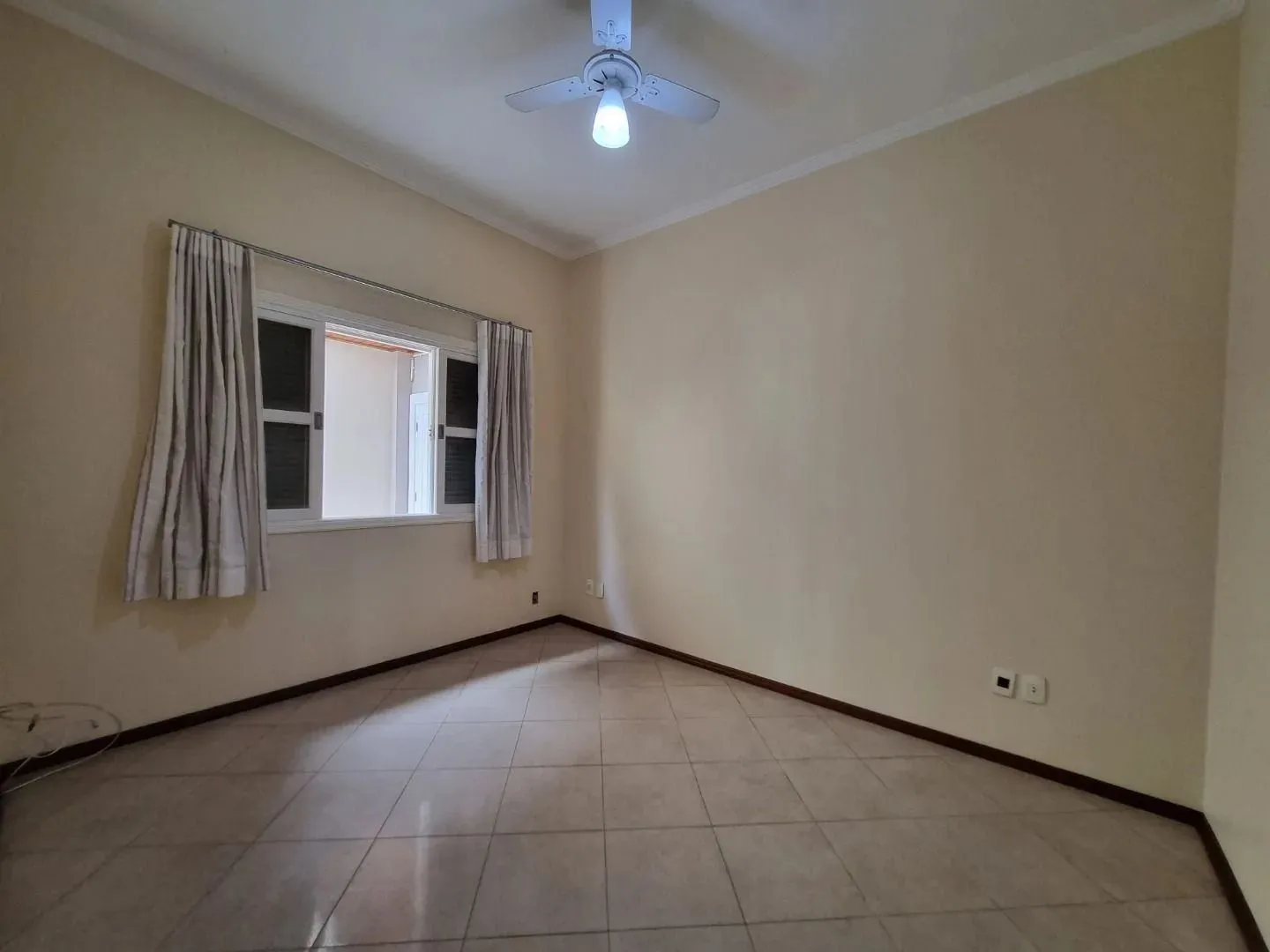 Casa, 4 quartos, 237 m² - Foto 13