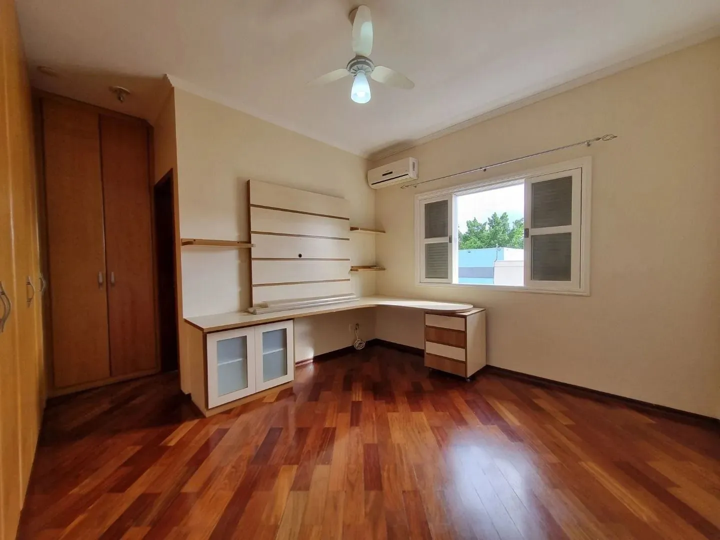 Casa, 4 quartos, 237 m² - Foto 33