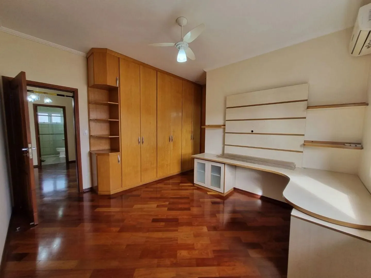 Casa, 4 quartos, 237 m² - Foto 32