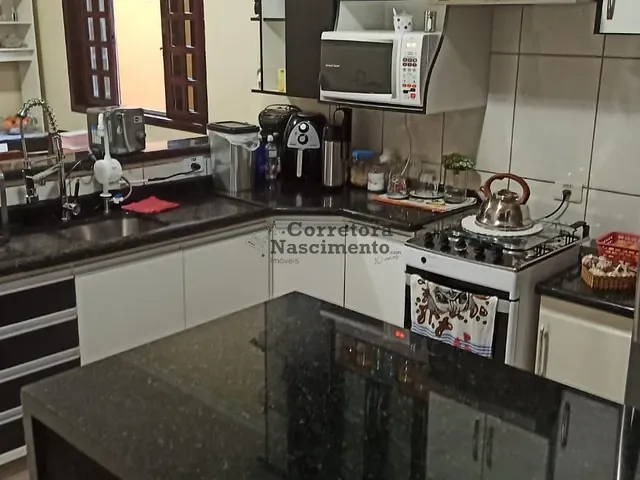 Casa com 199m², à venda, no bairro Jardim Santa Marina em Jacareí