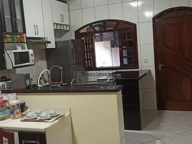 Casa com 199m², à venda, no bairro Jardim Santa Marina em Jacareí
