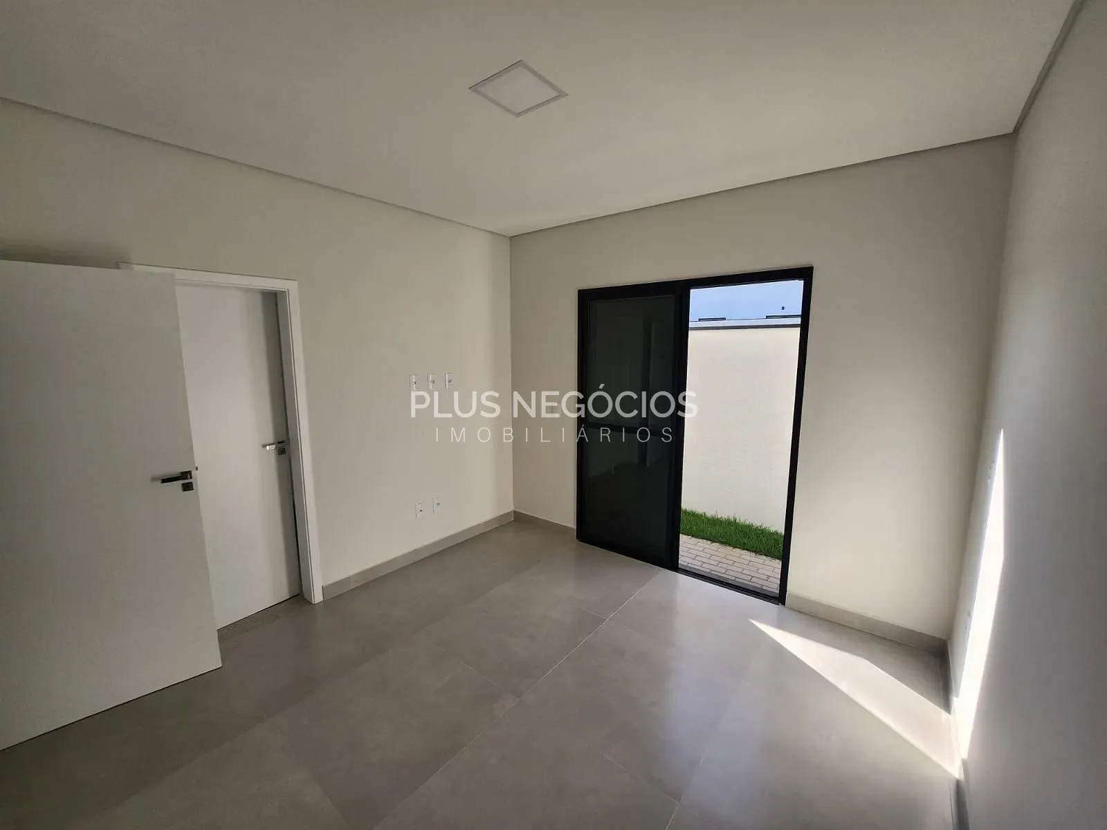 Casa, 3 quartos, 240 m² - Foto 29