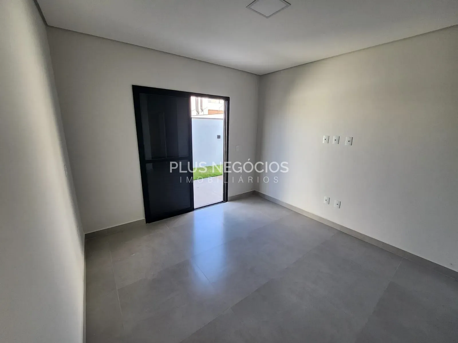 Casa, 3 quartos, 240 m² - Foto 34