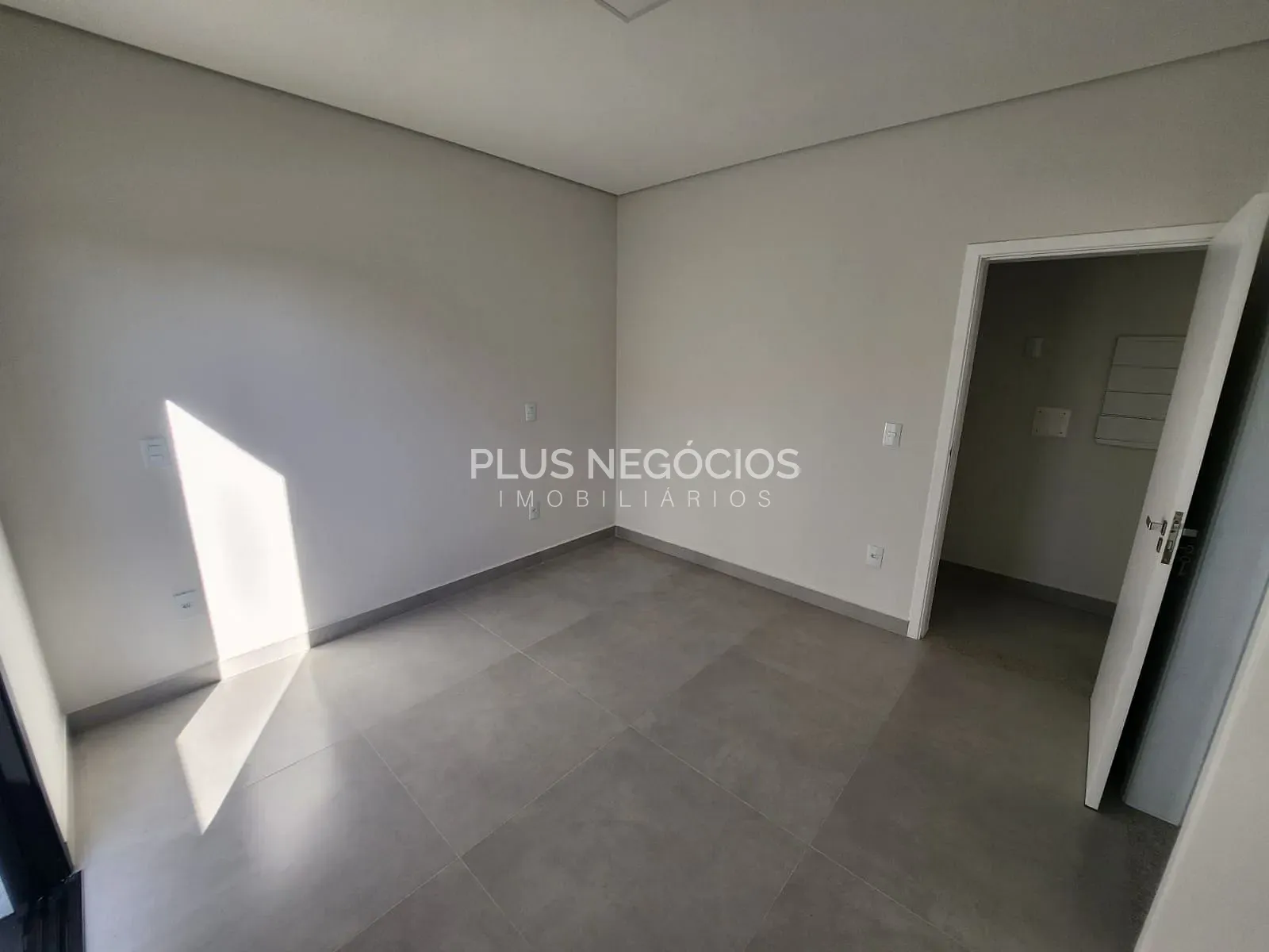 Casa, 3 quartos, 240 m² - Foto 31