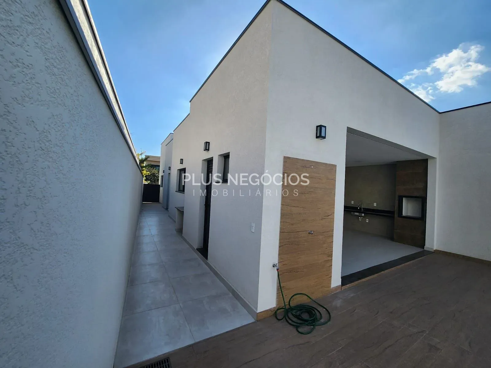 Casa, 3 quartos, 240 m² - Foto 13