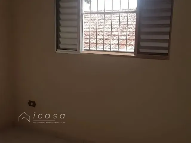 Casa com 210m² 4 quartos e 4 banheiros, à venda, no bairro Jardim Uirá em São José dos Campos