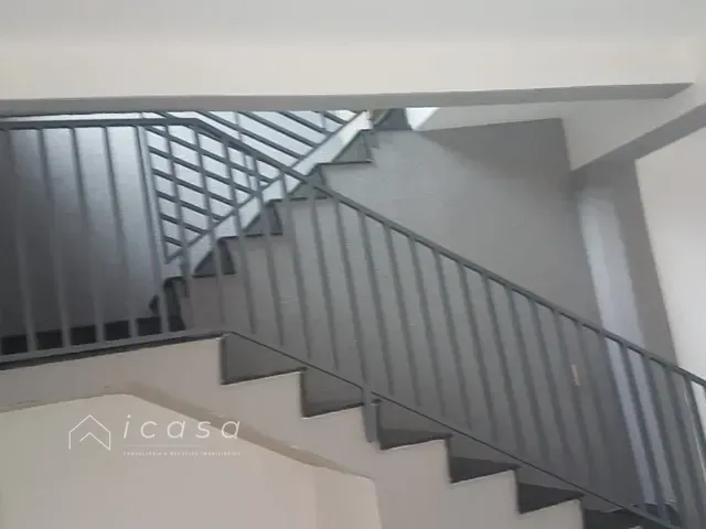 Casa com 210m² 4 quartos e 4 banheiros, à venda, no bairro Jardim Uirá em São José dos Campos