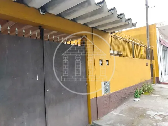 Casa com 250m², à venda, no bairro Jardim Ana Lúcia em São Paulo