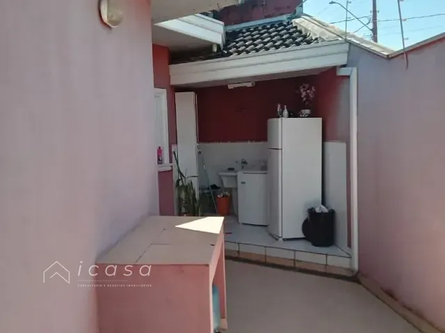 Casa com 270m² 4 quartos e 3 banheiros, à venda, no bairro Vila Das Flores em São José dos Campos