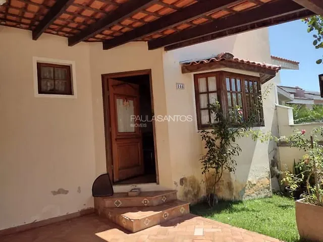 Casa com 298m² 3 quartos e 2 banheiros, à venda, no bairro Condomínio Granja Olga I em Sorocaba