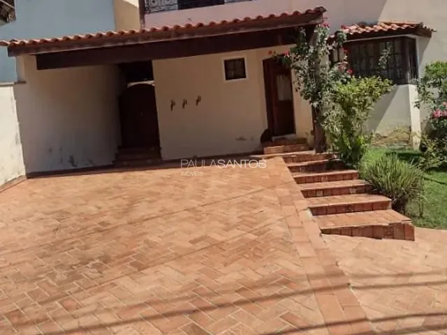 Casa com 298m² 3 quartos e 2 banheiros, à venda, no bairro Condomínio Granja Olga I em Sorocaba