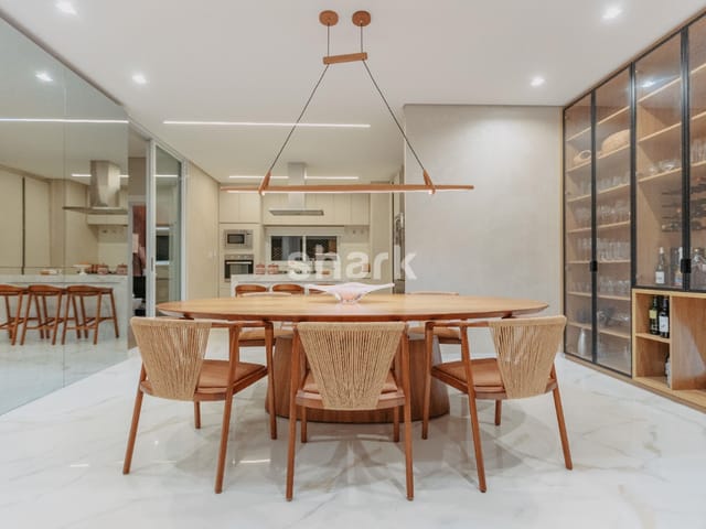 Casa com 534m² 3 quartos e 6 banheiros, à venda, no bairro Tamboré em Santana de Parnaíba