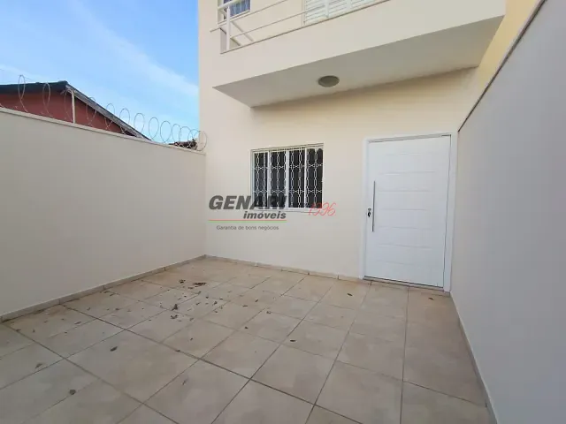 Casa com 130m² 3 quartos e 3 banheiros, para alugar, no bairro Vila Georgina em Indaiatuba
