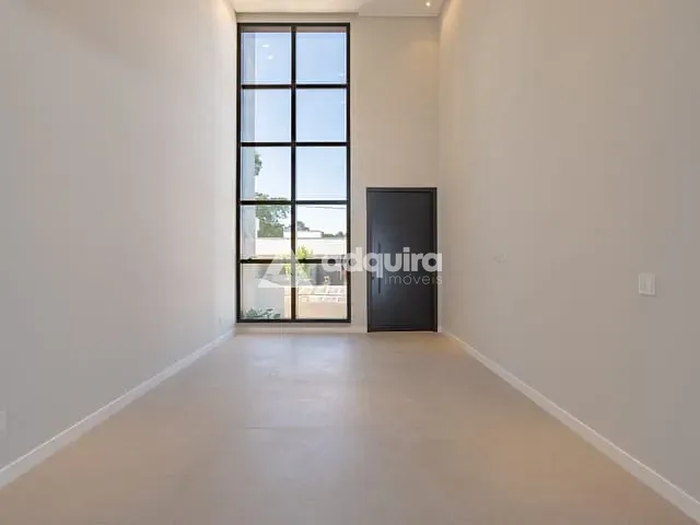 Casa com 394m² 3 quartos e 5 banheiros, à venda, no bairro Colônia Dona Luíza em Ponta Grossa