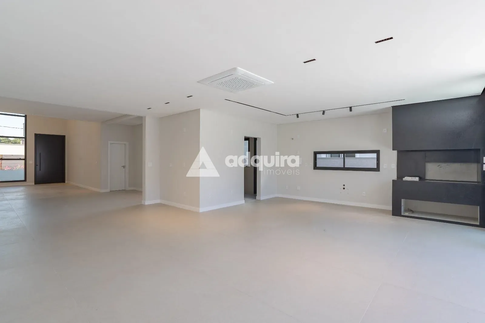 Casa, 3 quartos, 290 m² - Foto 4