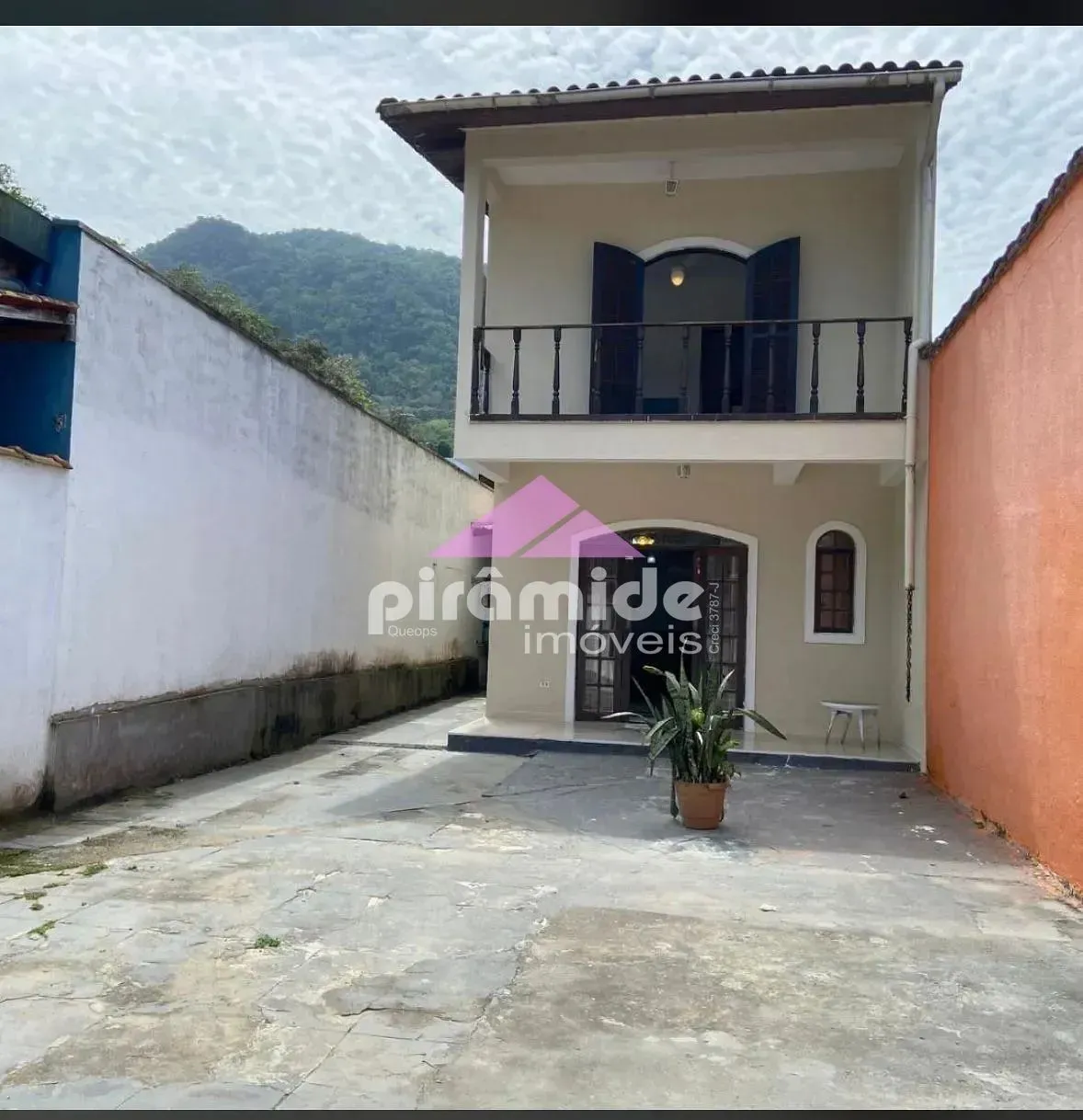Casa, 2 quartos, 95 m² - Foto 1