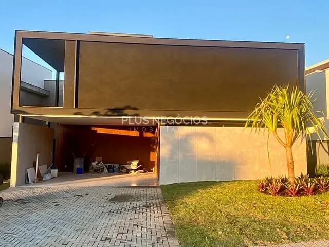 Casa com 455m² 4 quartos e 4 banheiros, à venda, no bairro Alphaville Nova Esplanada 4 em Votorantim