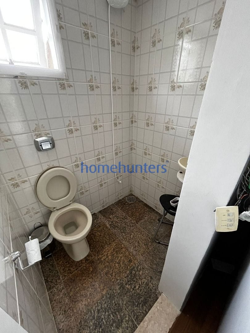 Casa à venda com 4 quartos, 270m² - Foto 32