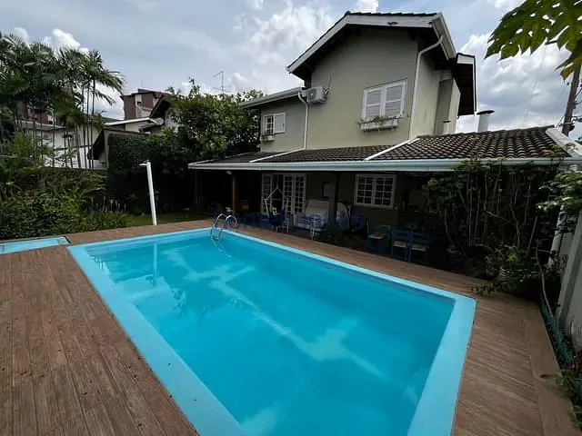 Casa com 650m² 4 quartos e 4 banheiros, à venda, no bairro Parque da Hípica em Campinas