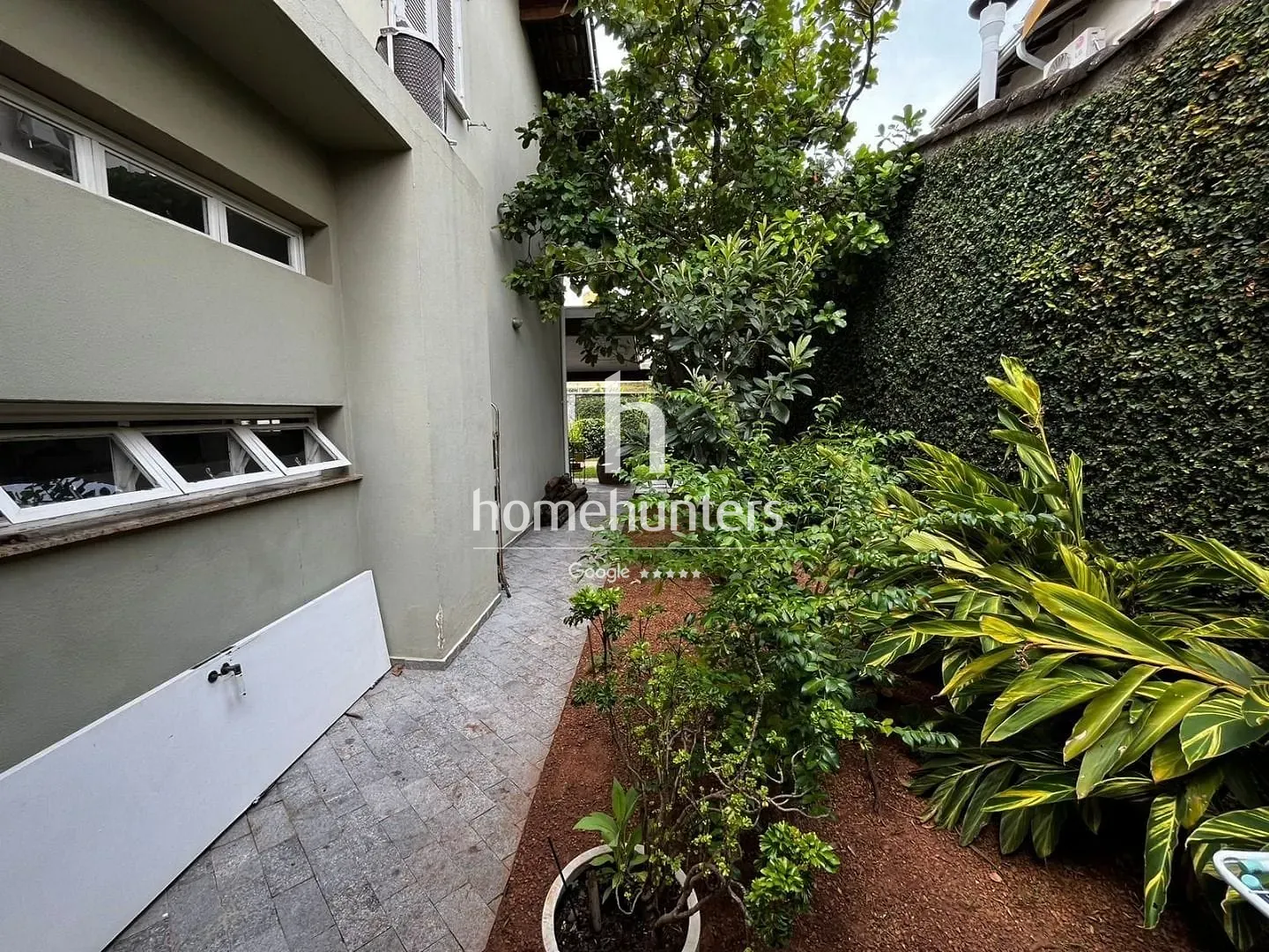 Casa, 4 quartos, 270 m² - Foto 31