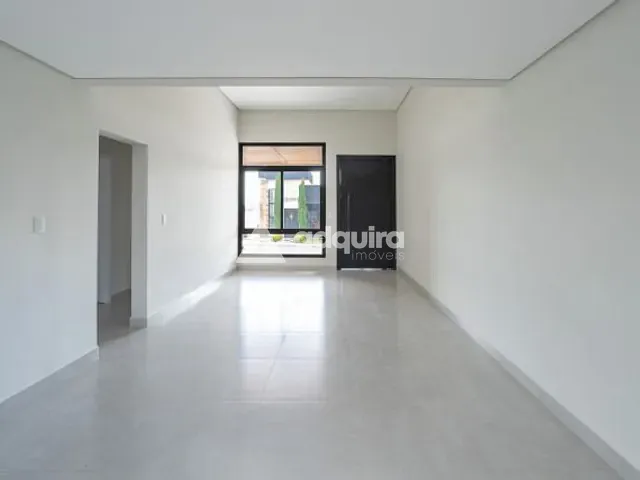Casa 3 quartos e 2 banheiros, à venda, no bairro Contorno em Ponta Grossa